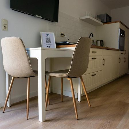 ארנשטאדט Das Haus Zur Rothen Thuer 2 מראה חיצוני תמונה